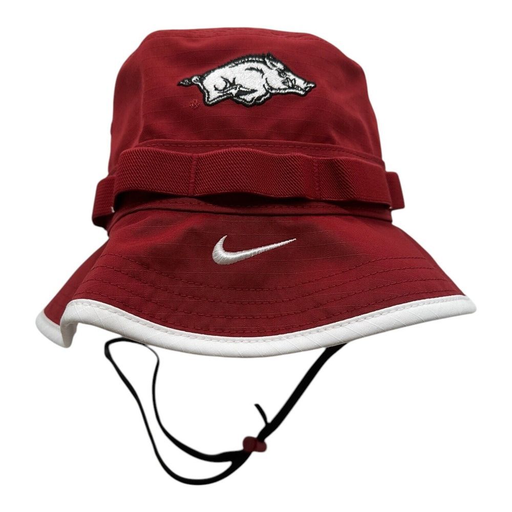 Nike Arkansas Razorbacks Apex Bucket Hat Cap Size M Red NCAA Boonie Hogs